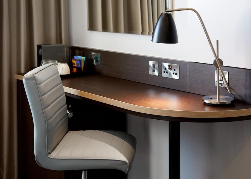 England Enfield Room amenity