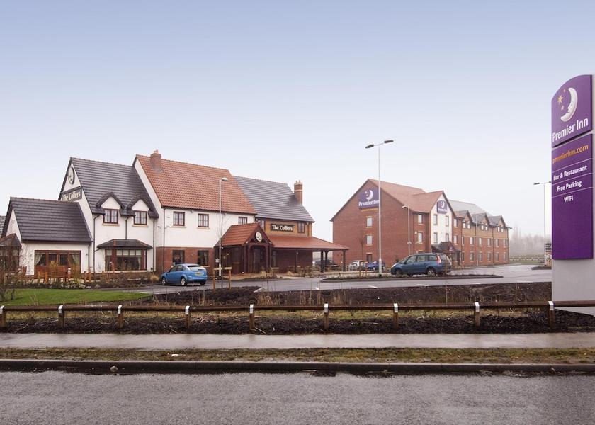 England Rugeley Exterior Detail