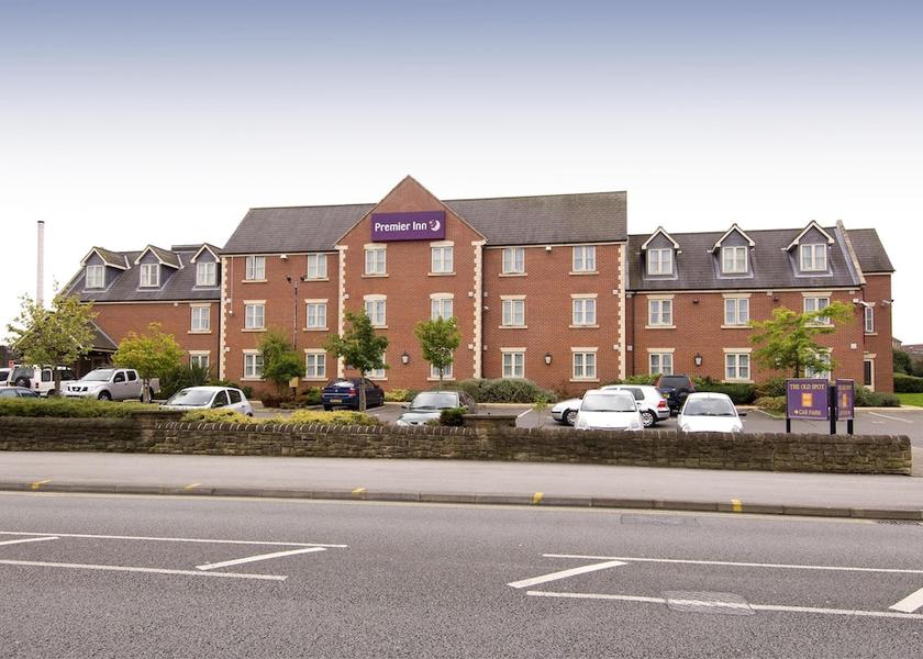 England Nottingham Exterior Detail