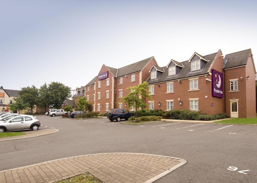 England Nottingham Exterior Detail