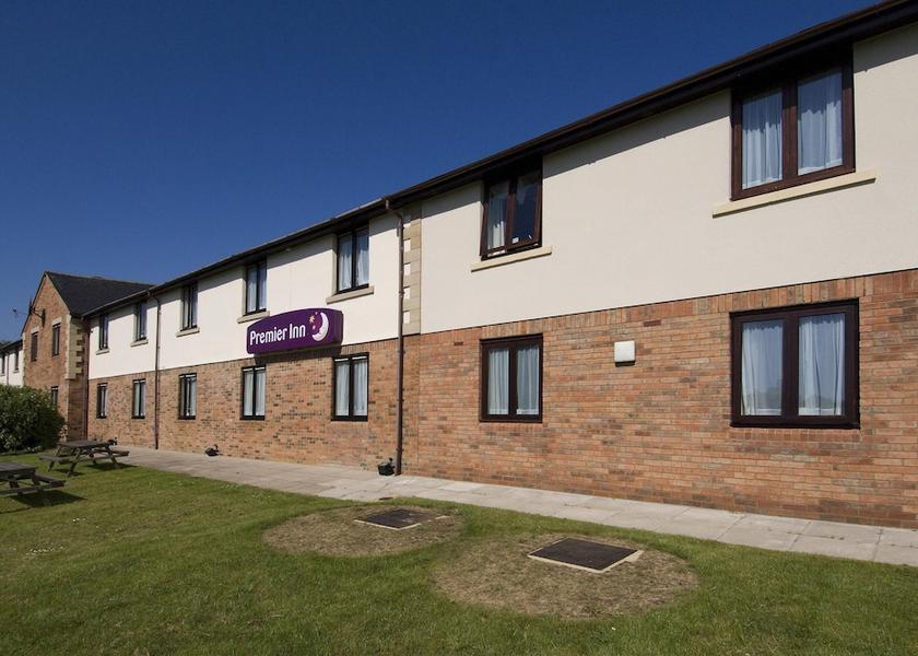 England Brackley Exterior