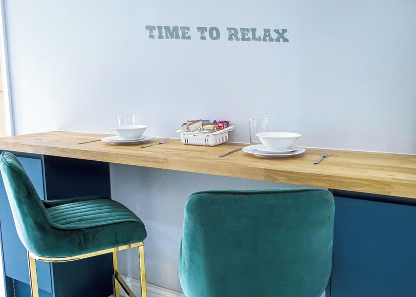 England Bexleyheath Interior Entrance