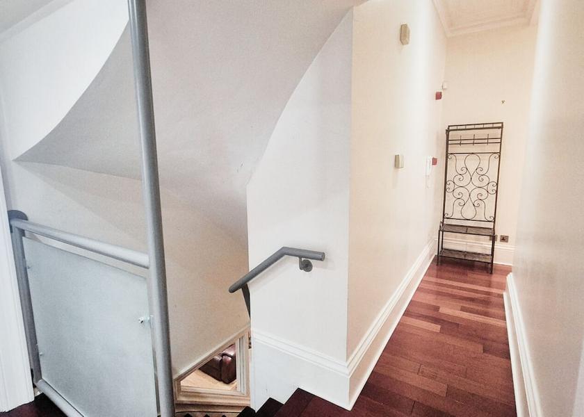 England Nottingham Hallway