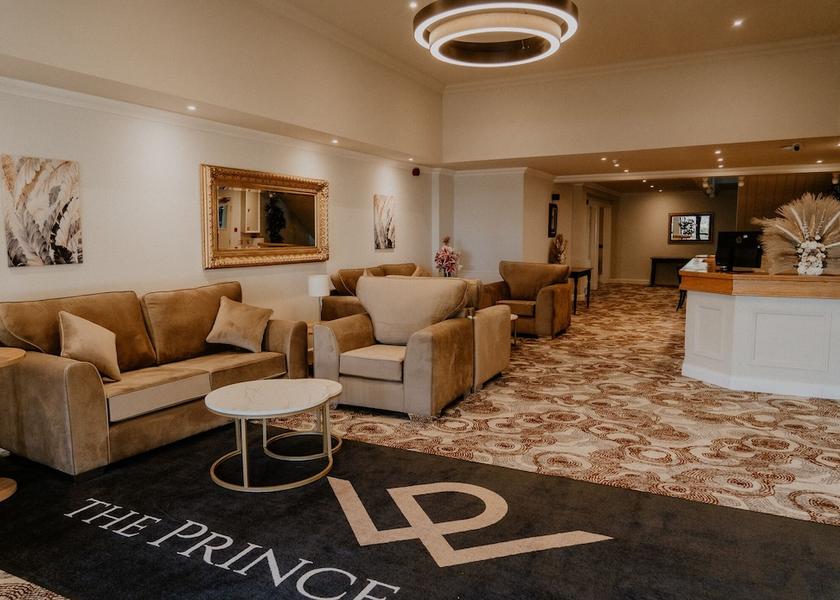 England Dursley Lobby
