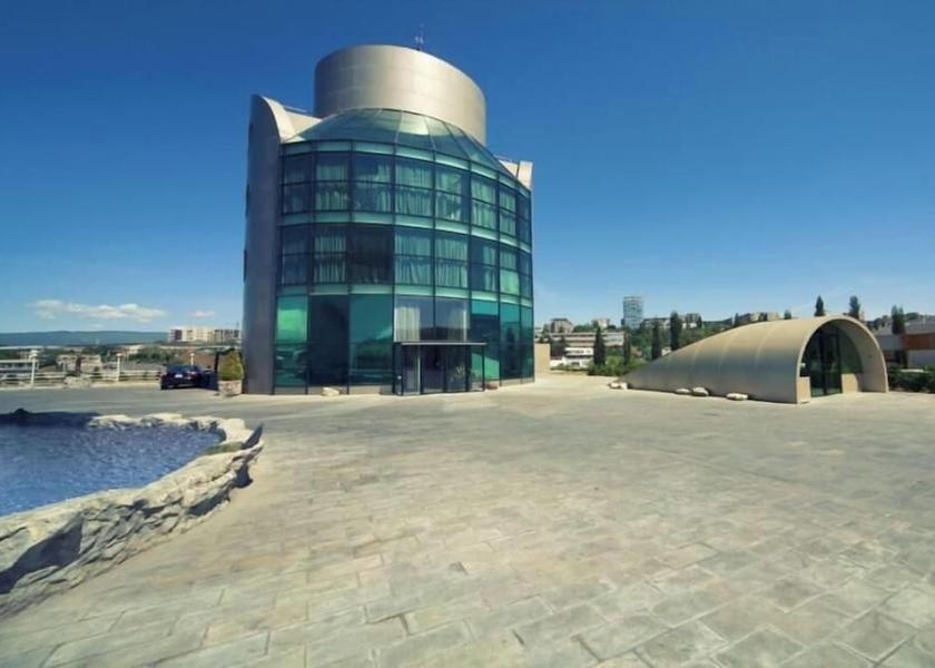  Tbilisi Exterior Detail