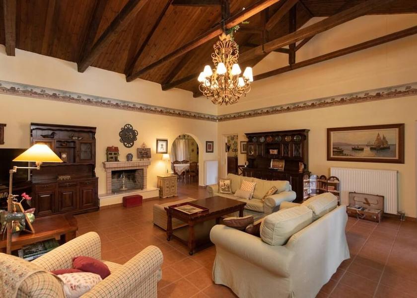 Central Greece Chalcis Room