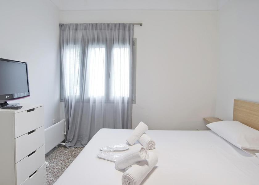 Attica Chalandri Room