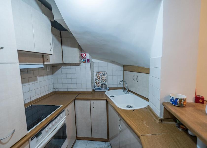 Attica Nikaia-Agios Ioannis Rentis Room