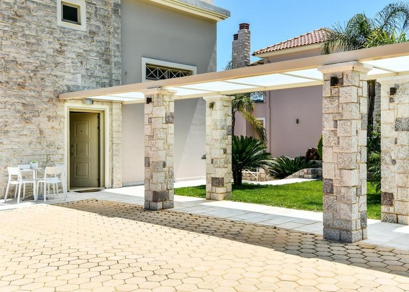 Peloponnese Epidaurus Room