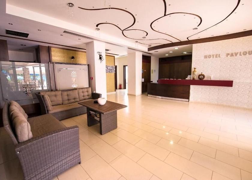 Attica Poros Lobby