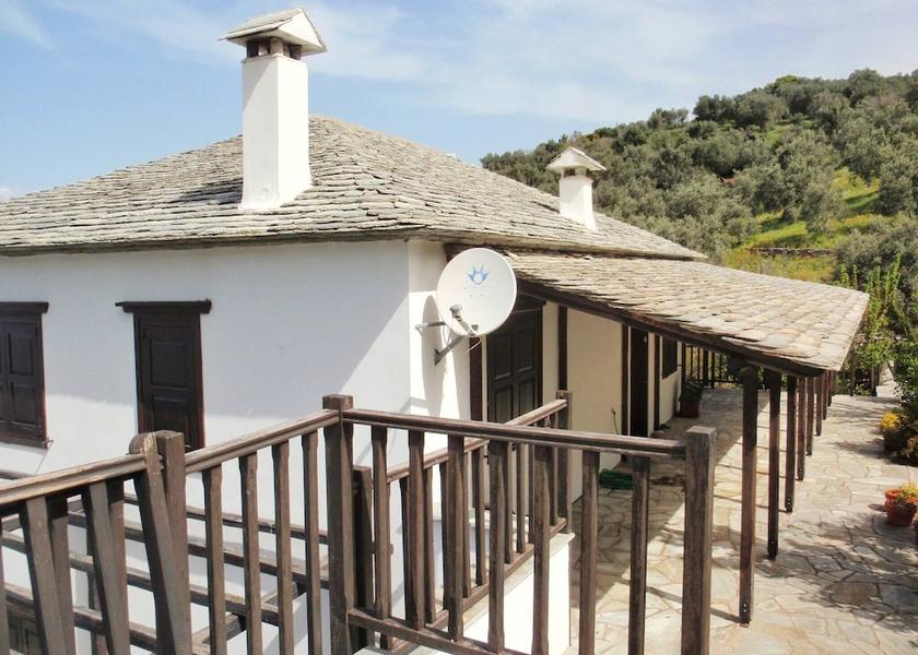 Thessalia South Pelion Facade