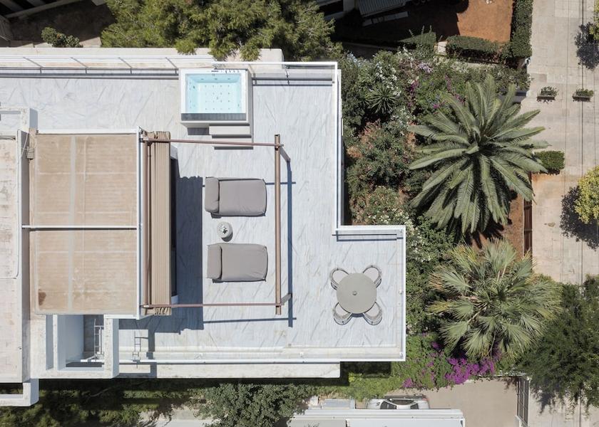 Attica Vouliagmeni Facade