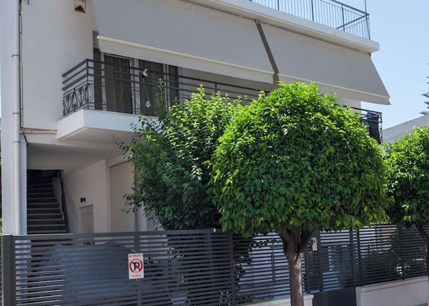 Attica Chalandri Facade