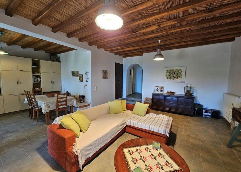 Central Greece Skiros Room
