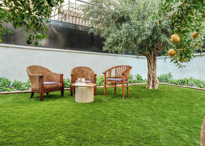 Attica Vari-Voula-Vouliagmeni Garden