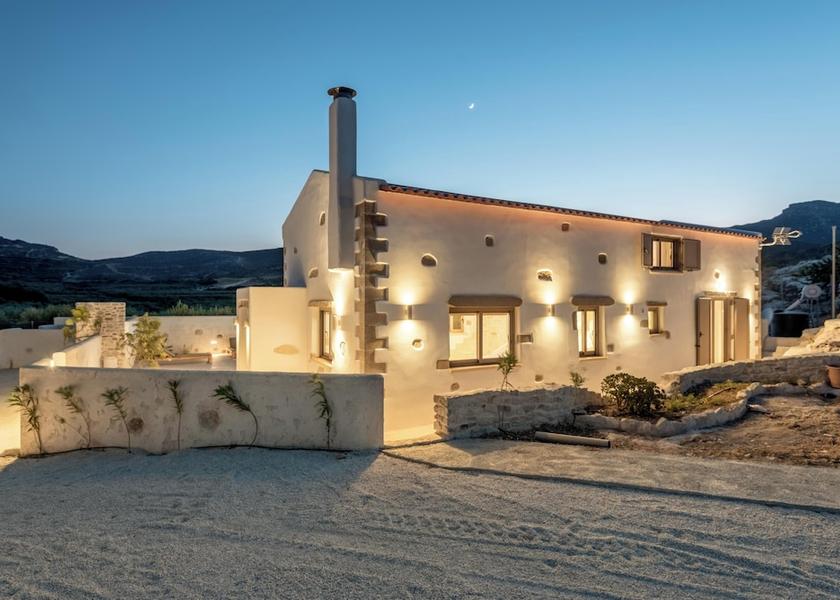 Crete Island Kissamos Facade