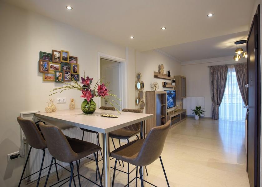 Attica Nea Smirni Kitchen