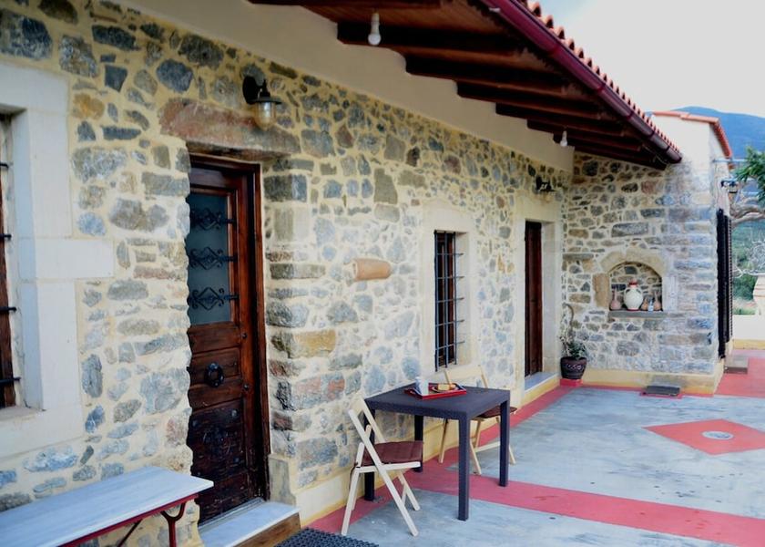 Crete Minoa Pediada Room