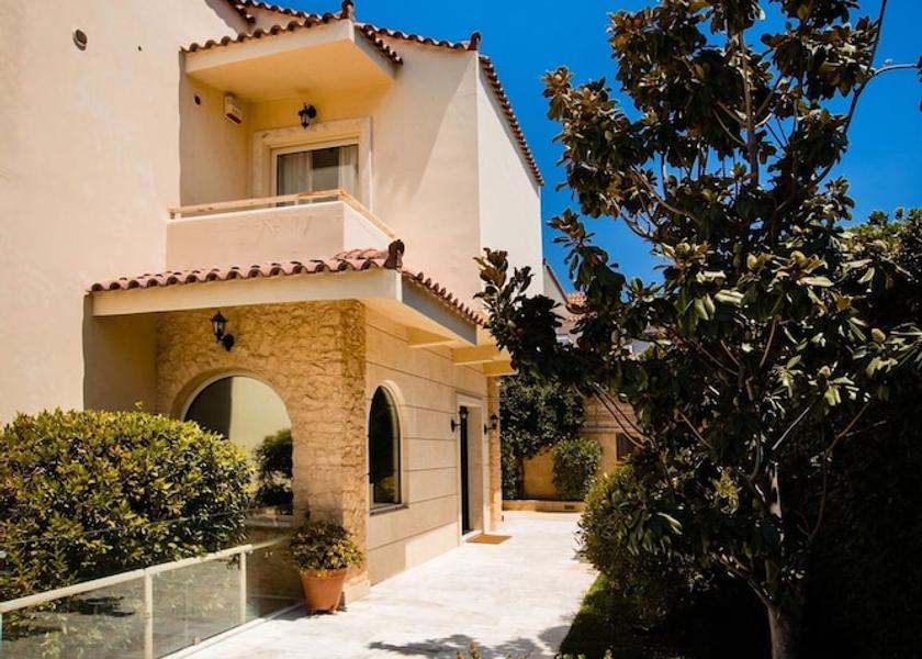 Attica Vouliagmeni Room