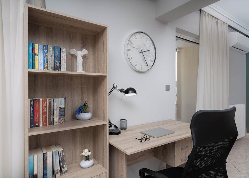 Attica Markopoulo Mesogaias Library