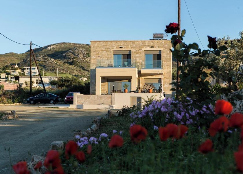 Crete Island Kissamos Garden