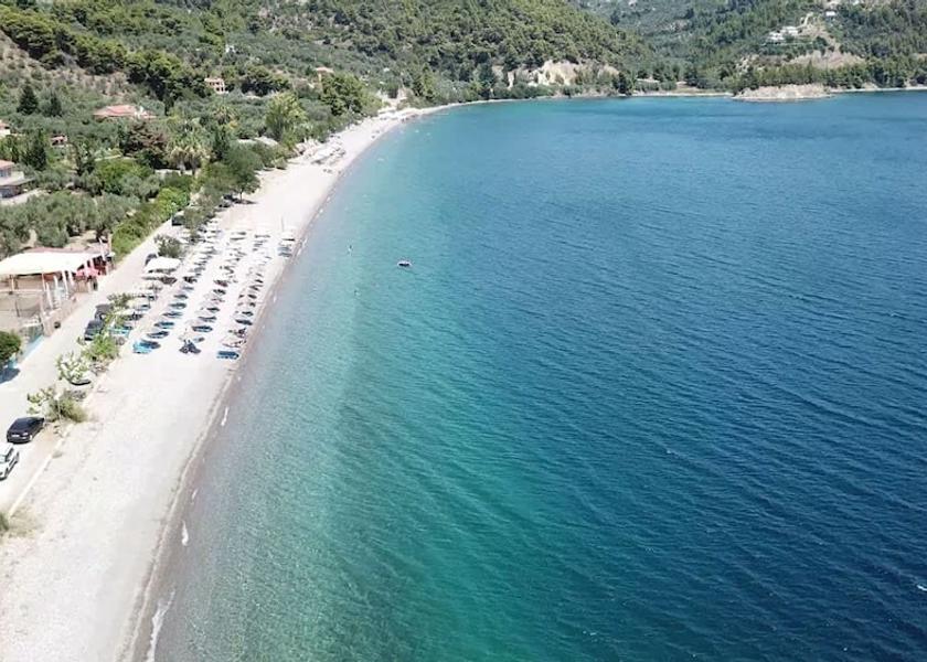 Central Greece Mantoudi-Limni-Agia Anna Room