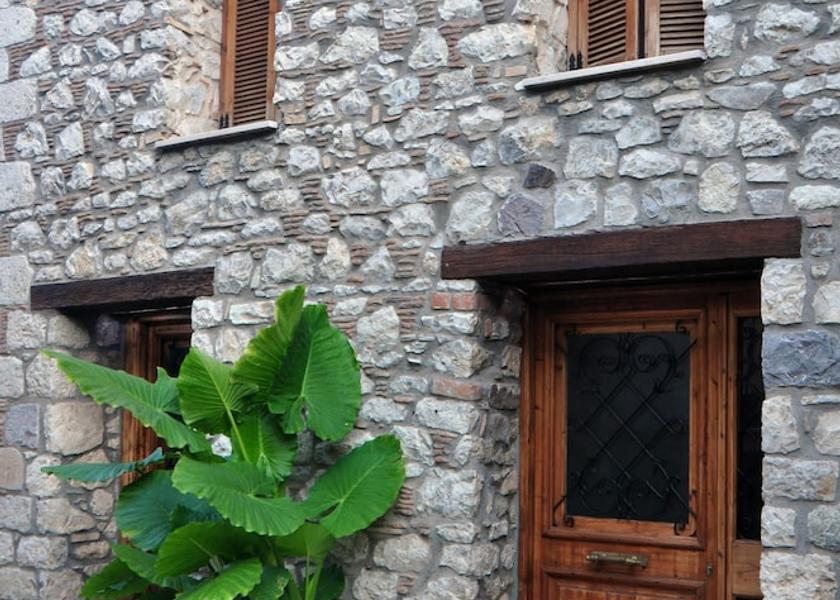 Central Greece Mantoudi-Limni-Agia Anna Room