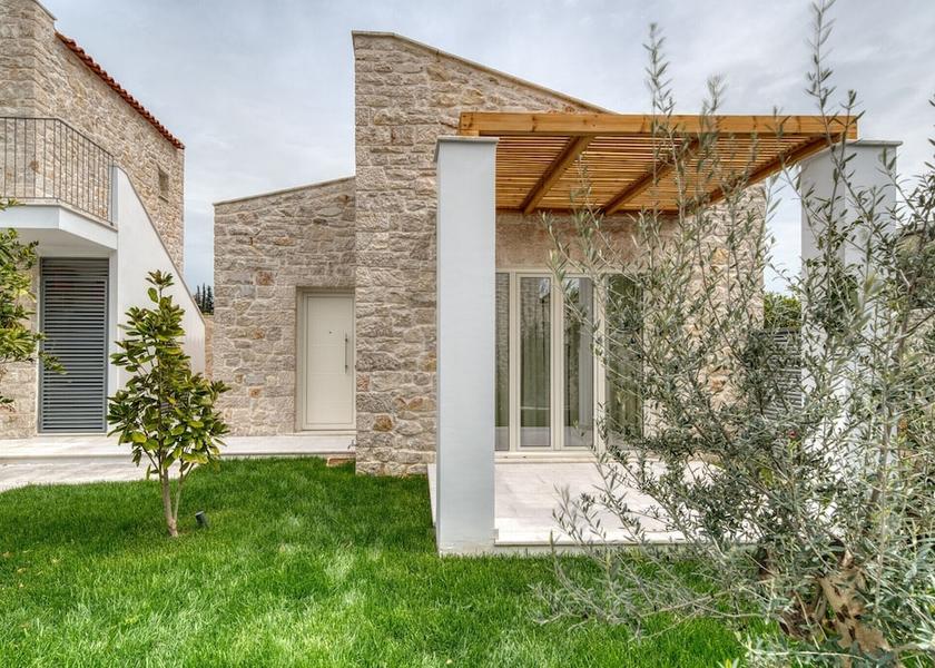 Peloponnese Nafplio Garden