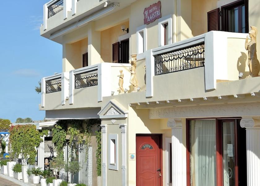 Attica Agistri Facade