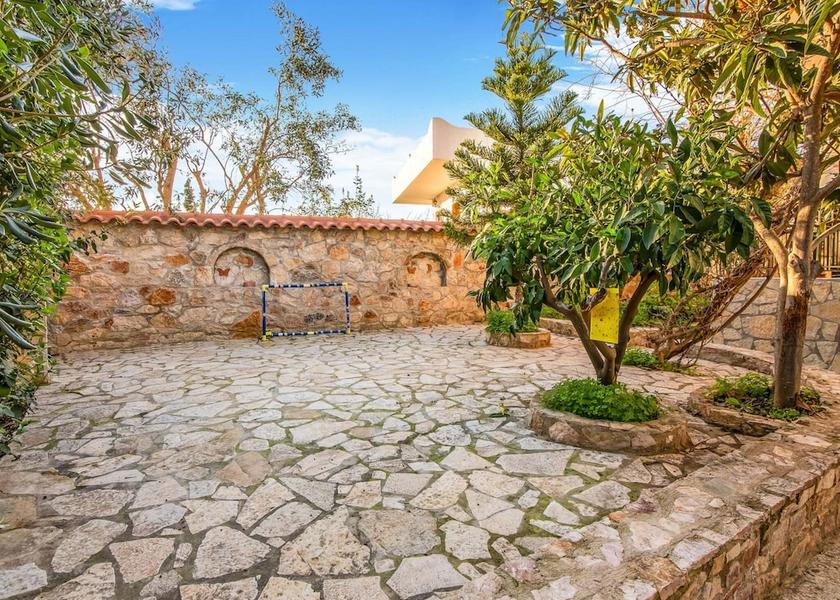 Attica Markopoulo Mesogaias Exterior Detail