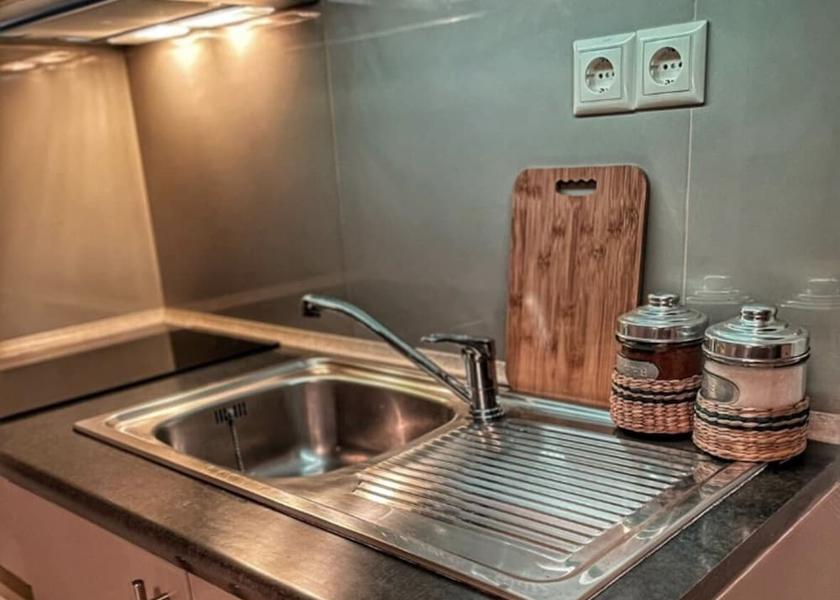 Crete Minoa Pediada Kitchen