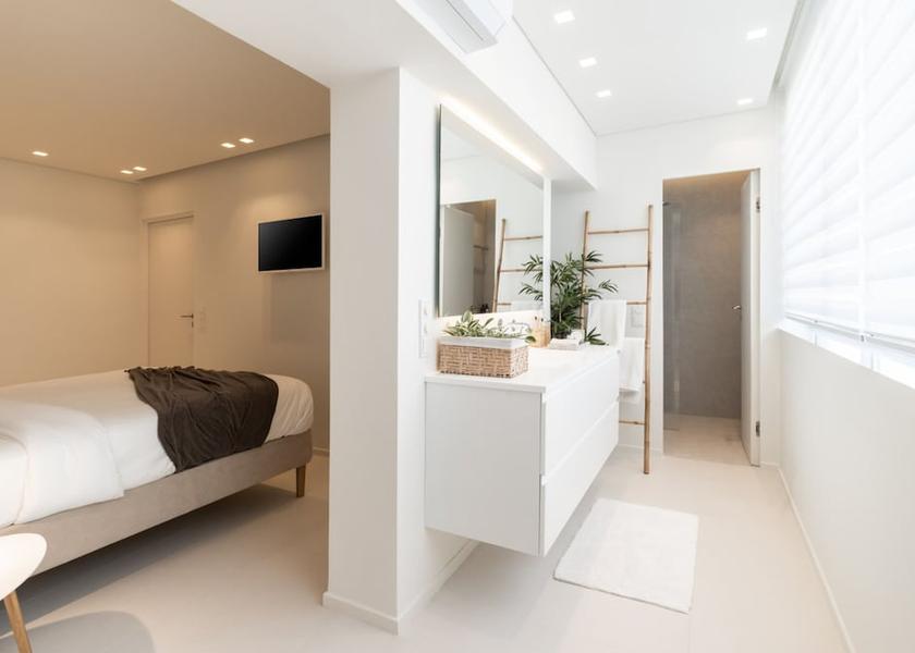 Attica Vari-Voula-Vouliagmeni Room