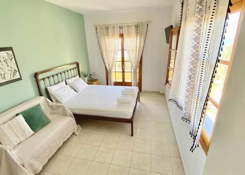 Central Greece Mantoudi-Limni-Agia Anna Room