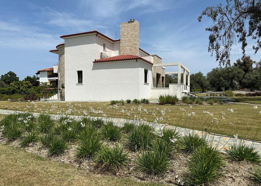 Eastern Macedonia and Thrace Sithonia Exterior Detail