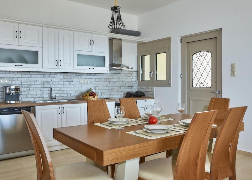 Crete Island Faistos Room