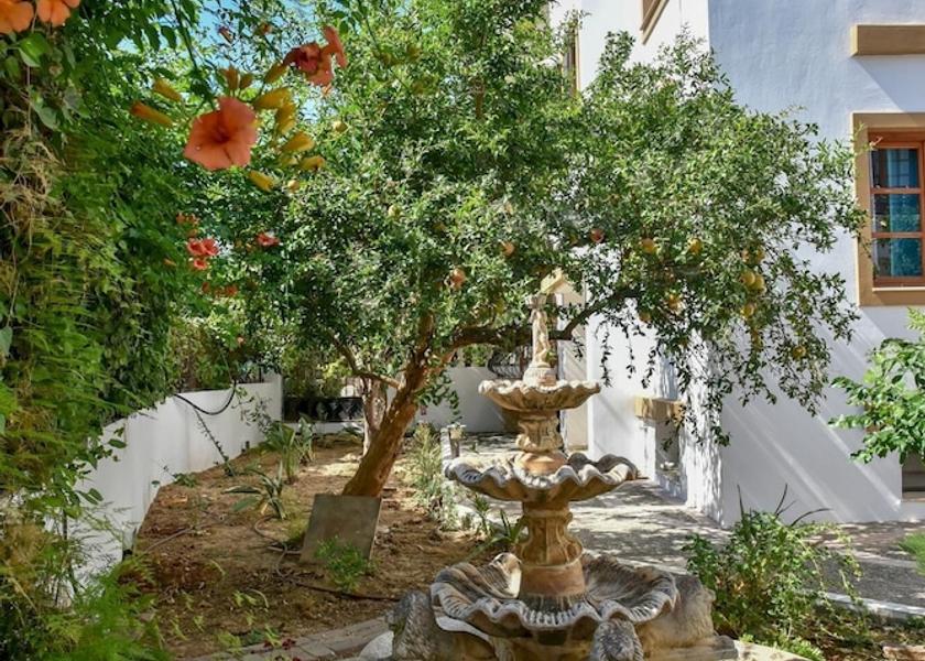 Crete Island Malevizi Room