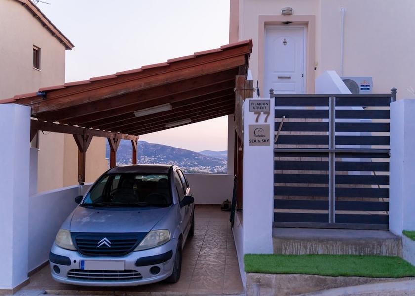 Attica Markopoulo Mesogaias Facade