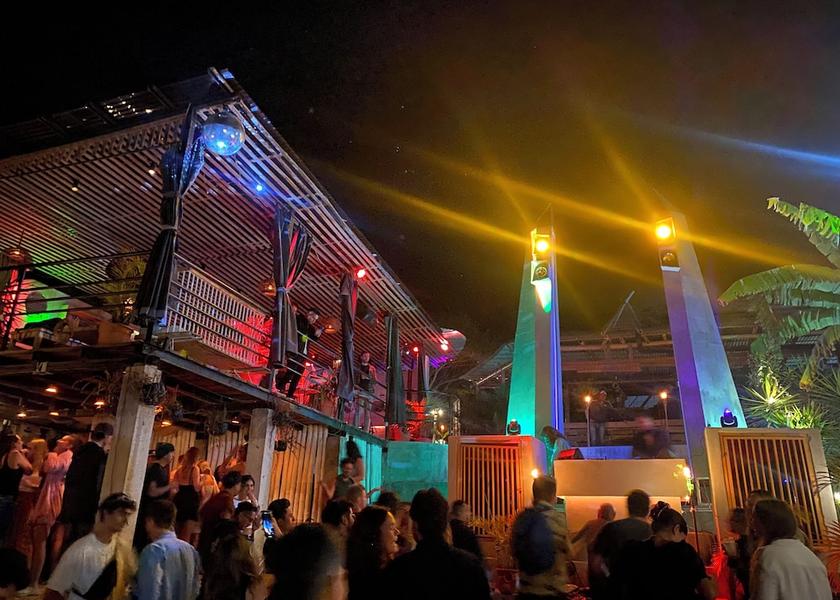 Sololá Panajachel Beach Bar