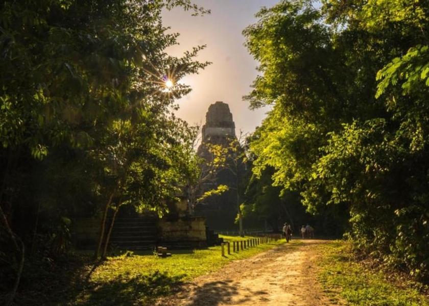 Peten Flores Point of interest