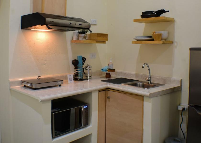 Peten Flores Kitchen