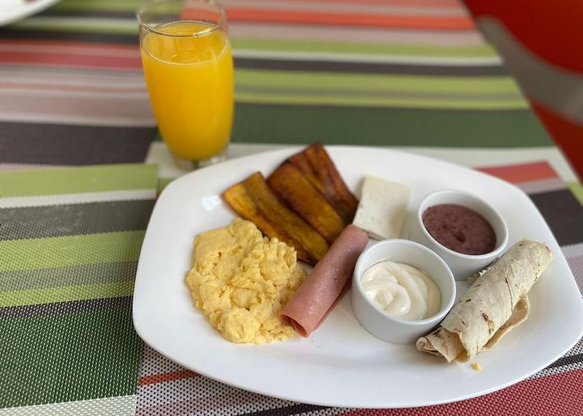 Breakfast buffet