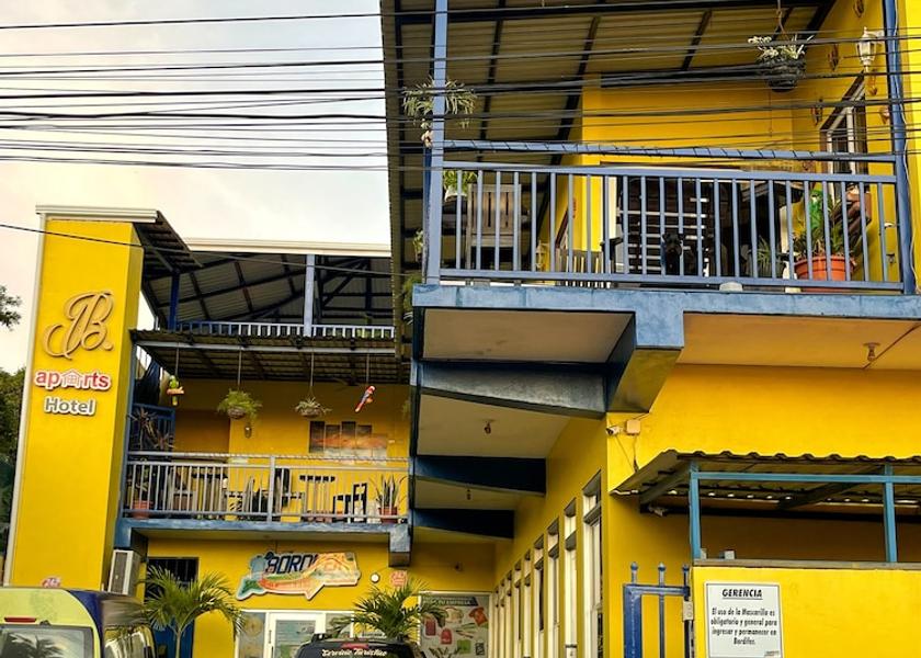 Islas de la Bahia Roatan Facade