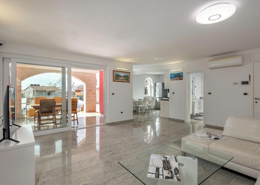 Istria (county) Umag Interior Entrance