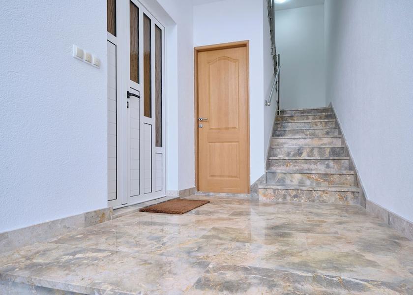 Split-Dalmatia Kastela Hallway