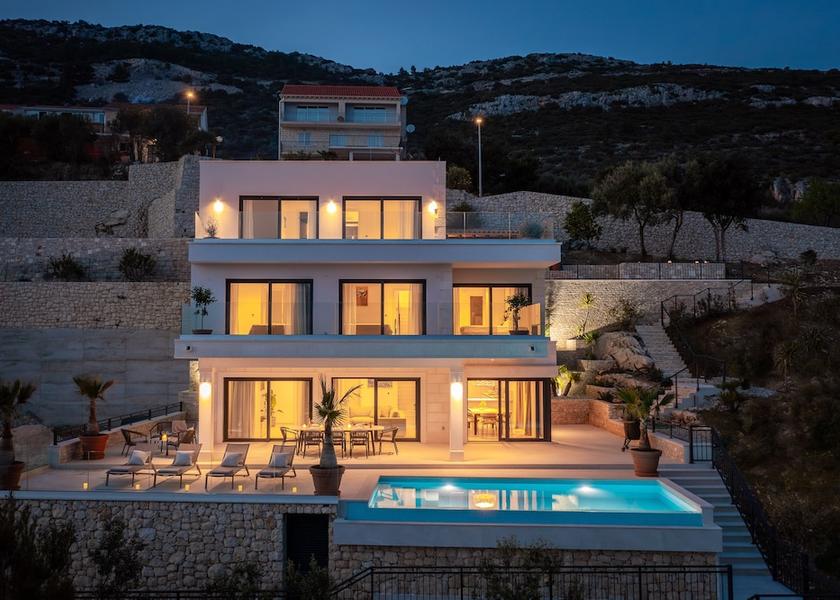 Dubrovnik-Neretva Orebic Facade
