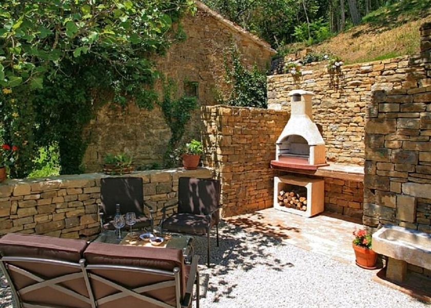 Istria (county) Oprtalj Amenity