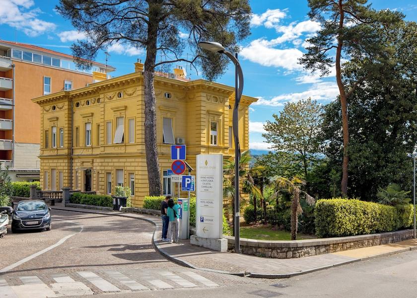 Primorje-Gorski Opatija Exterior Detail