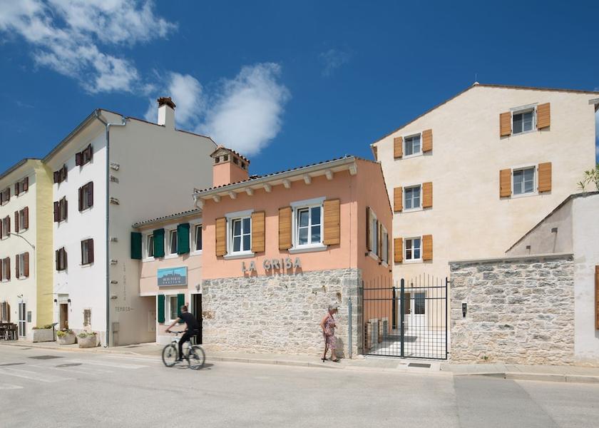 Istria County Bale Property entrance