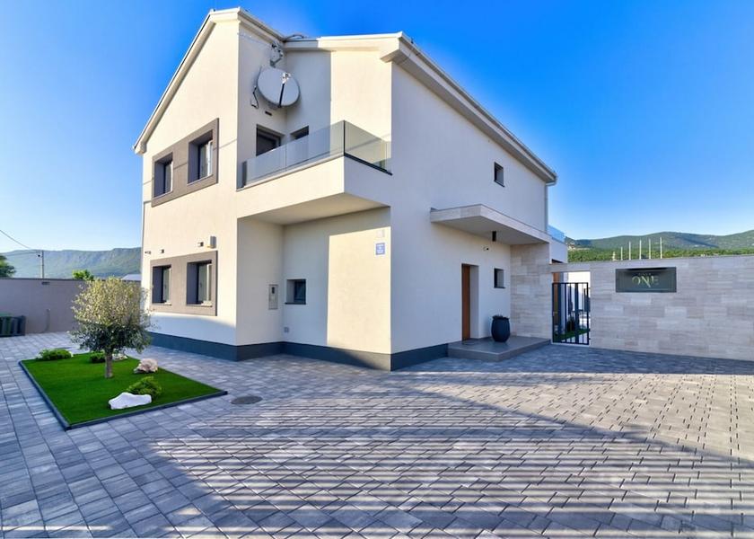 Primorje-Gorski Kotar Novi Vinodolski Exterior Detail