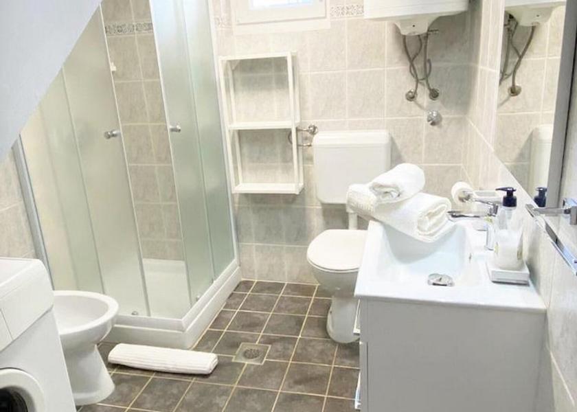 Istria (county) Funtana Bathroom